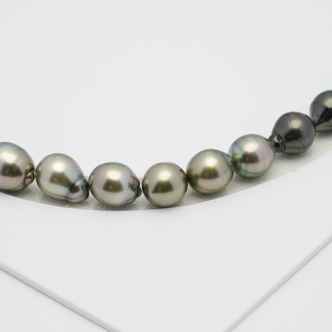 39pcs Dark & Light 8-10mm - SB AAA/AA Quality Tahitian Pearl Necklace.