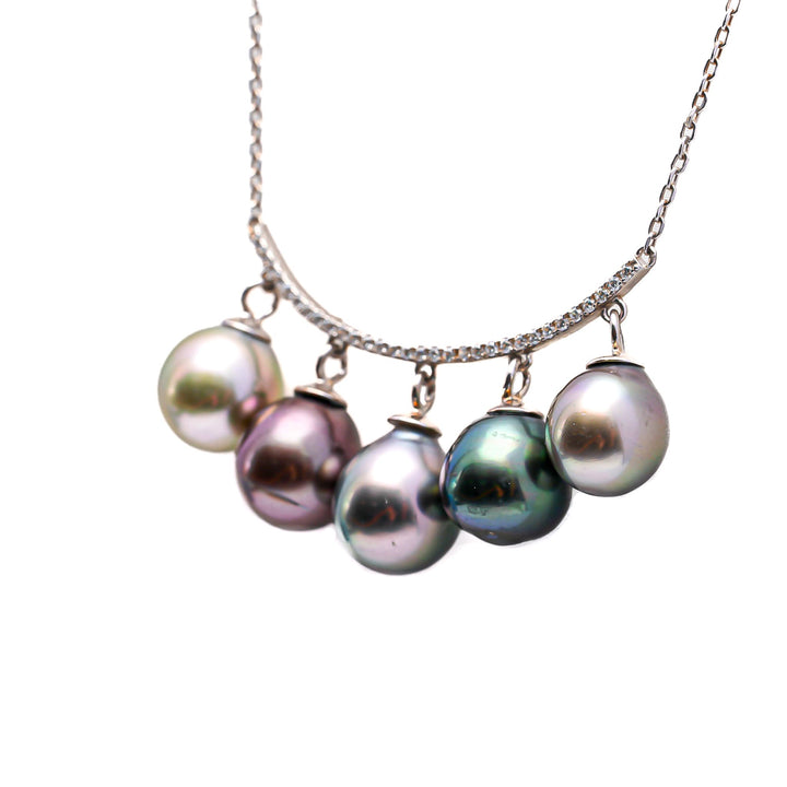 High Luster Multicolor Tahitian Pearl Necklace in 925 Silver.