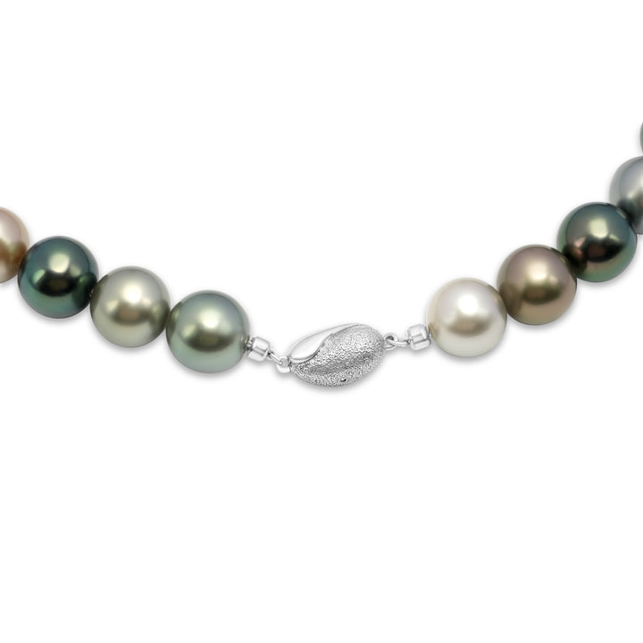 Tahitian Pearl Necklace with 37 Handpicked Multicolor Natural Pearls. ref:SHM1004 TH2