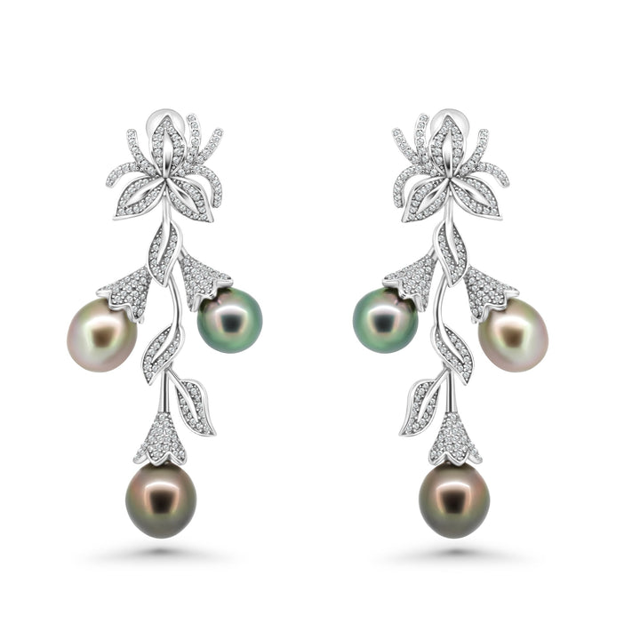 Elegant 925 Silver Floral-Style Tahitian Pearl Earrings.