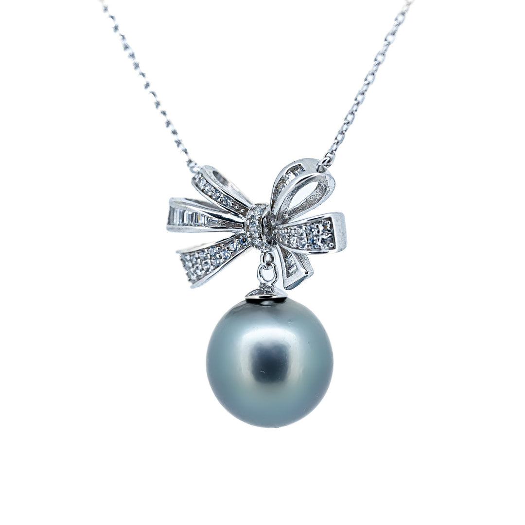 925 Sterling Silver Tahitian Pearl Necklace "Eleganto".