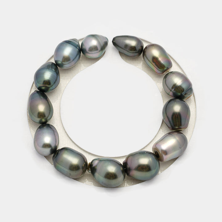 13pcs Green Mix 9-12mm - SB AAA Quality Tahitian Pearl Bracelet.