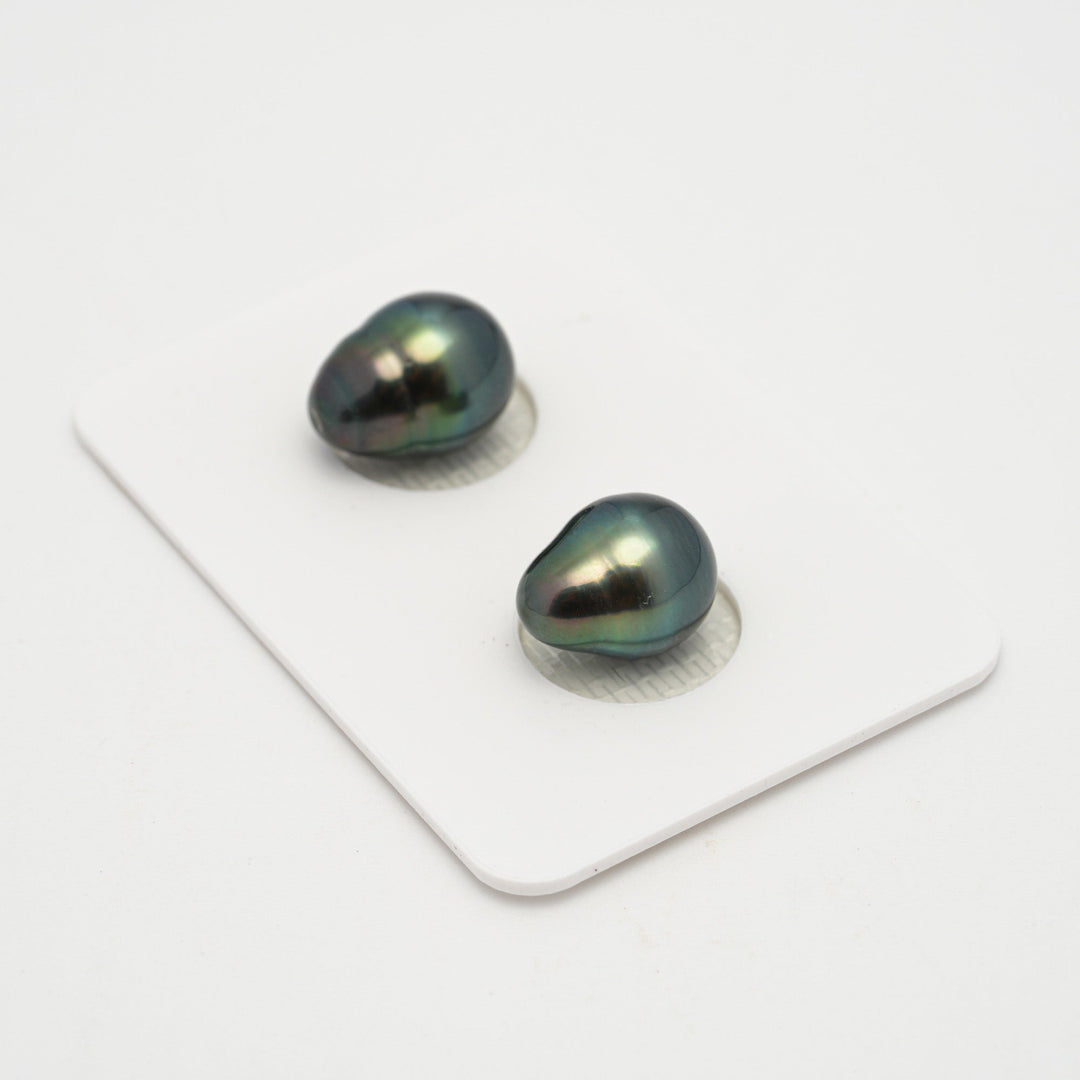 2pcs Blue Green 9.1-9.4mm - SB AAA Quality Tahitian Pearl Pair.