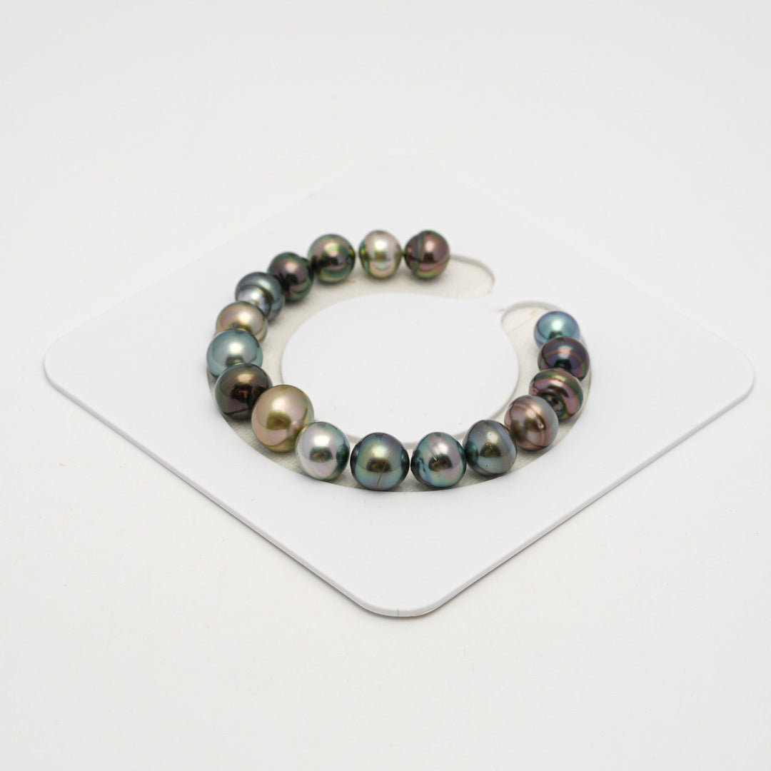 17pcs Multicolor 8-11mm - BT AAA Quality Tahitian Pearl Bracelet.