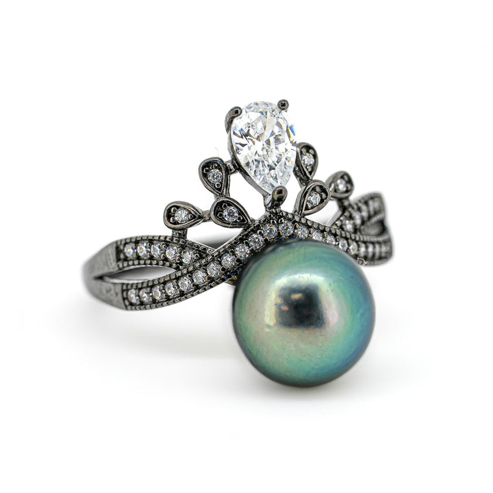 "Queen" Pearl Ring: Royal Tahitian Pearl Jewelry Gift.