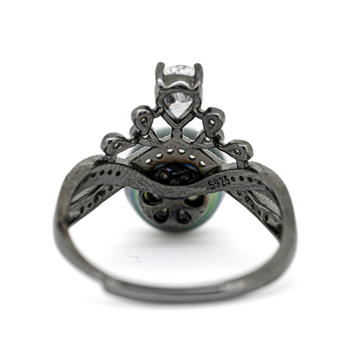 "Queen" Pearl Ring: Royal Tahitian Pearl Jewelry Gift.