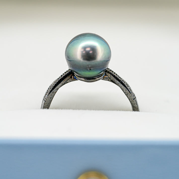 "Queen" Pearl Ring: Royal Tahitian Pearl Jewelry Gift - SHM971 OR8