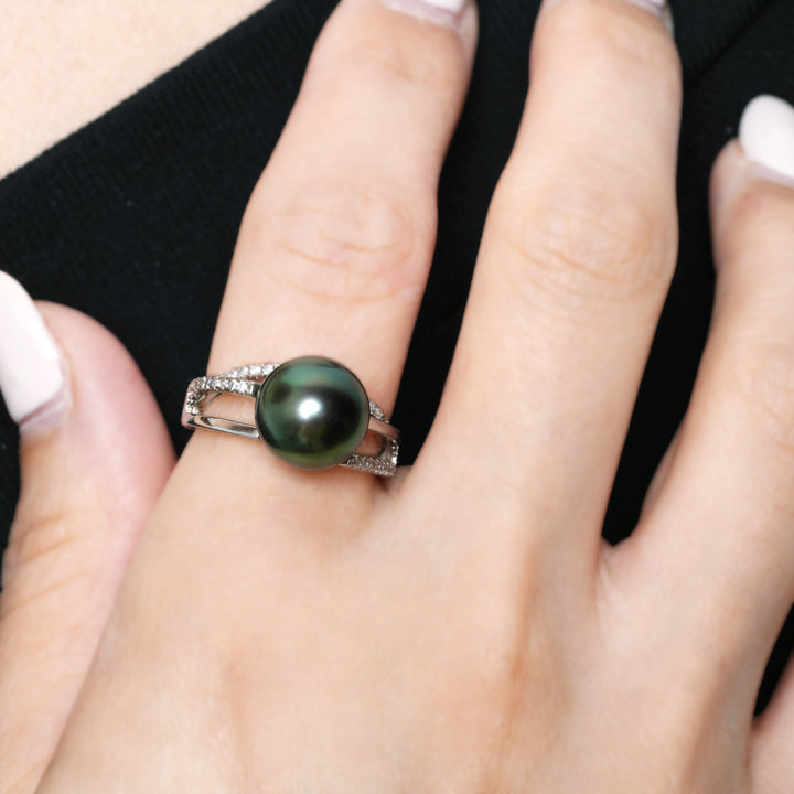 Genuine Green Tahitian Pearl Ring in 925 Sterling Silver with Zirconia, Adjustable Size. ref:SHM726 CMP1